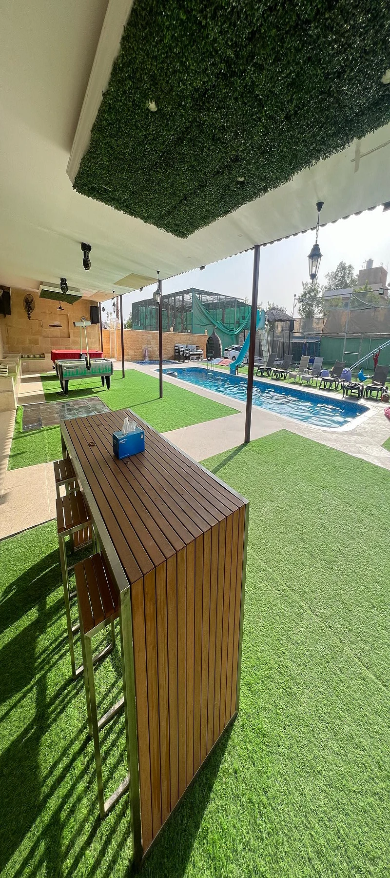 Premium Family Pool Sports Farmhouse