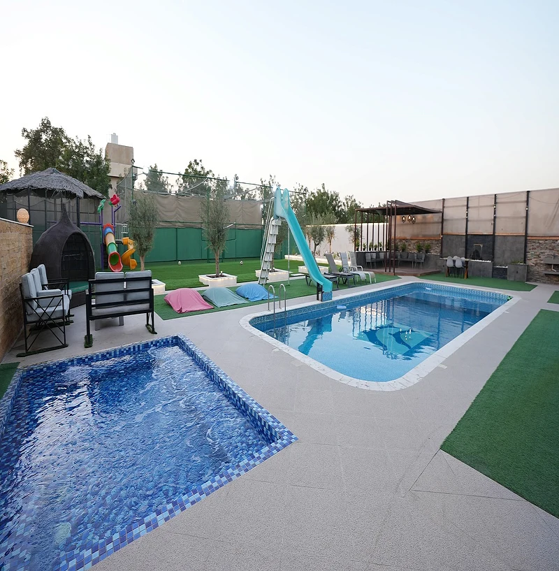 Premium Family Pool Sports Farmhouse