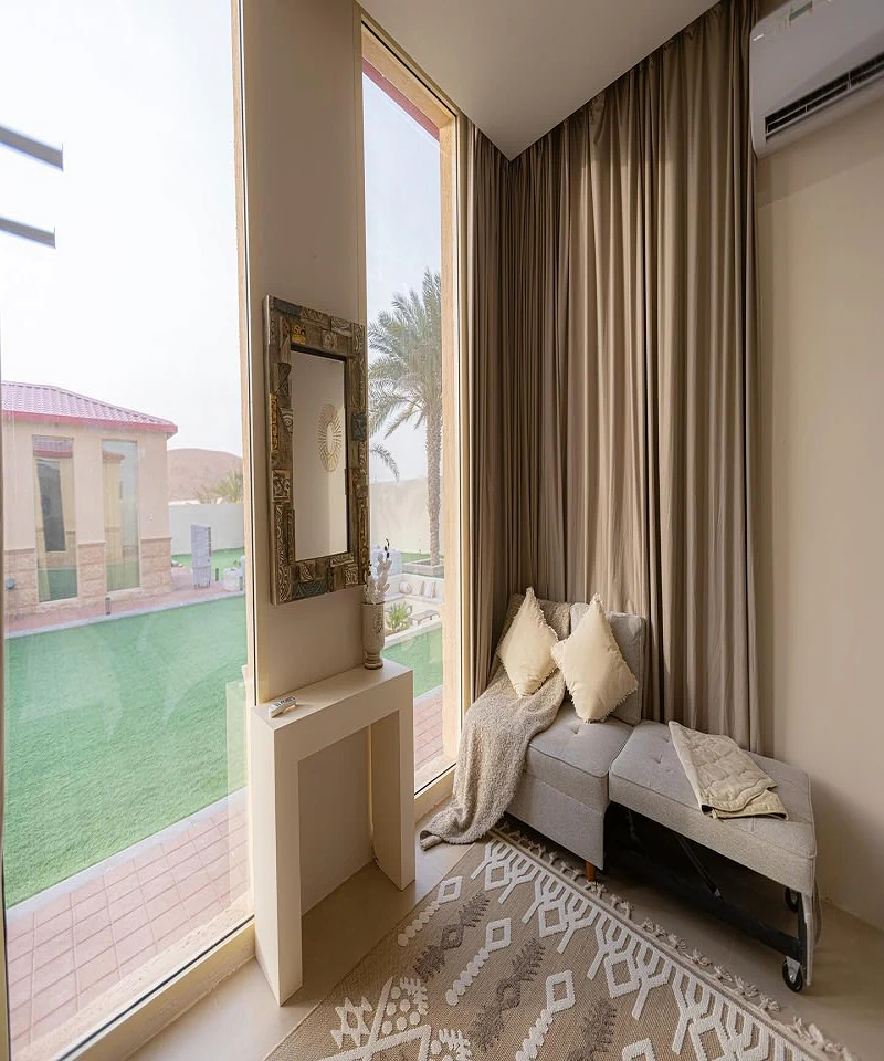 Grand Palm Tree Garden Farmhouse