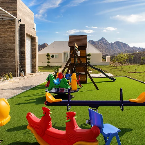 5-star Mountain Farm With Pool — 5-bedroom in Dubai, UAE