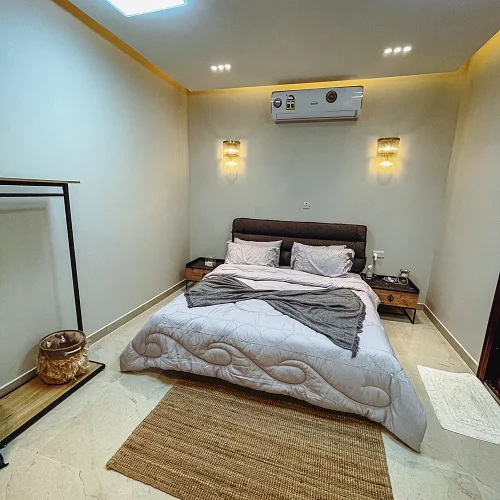 Al Ain Private Stay with Pool — Photo 4