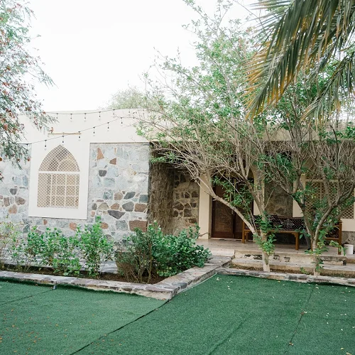 Hillside Farmhouse With Grand Majlis