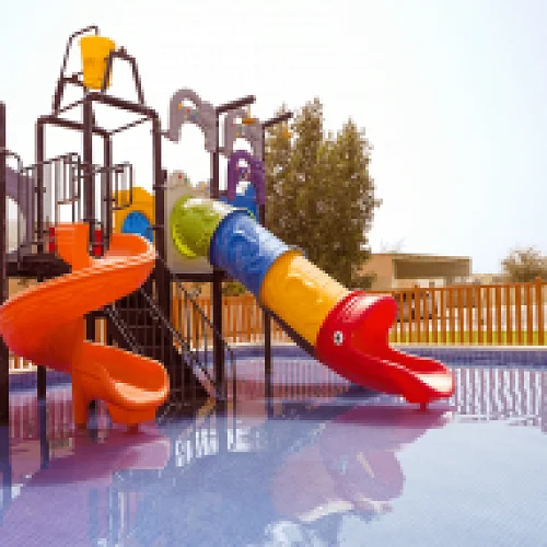 Countryside View With Pool slides