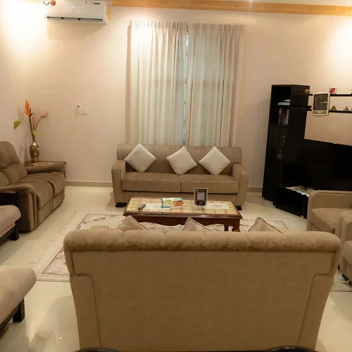 Hillside Farmhouse With Grand Majlis