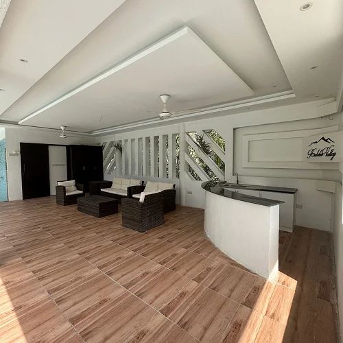 Luxury Farmhouse With Pool & Zoo — Fujairah — Photo 17