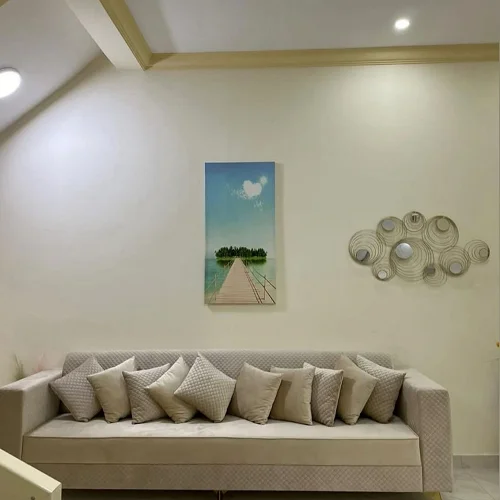 Luxury Private Villa With Pool & Garden — Dubai — Photo 6